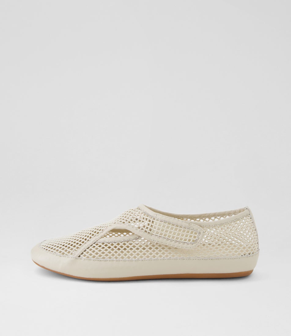 Banans Vanilla Leather Ballet Flats