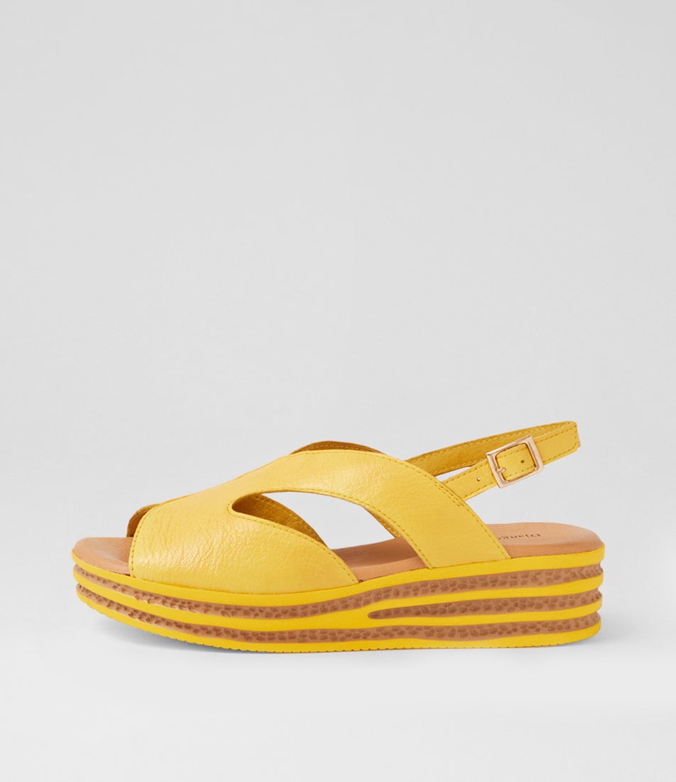 Coree Yellow Leather Sandals Coree Yellow Leather Sandals