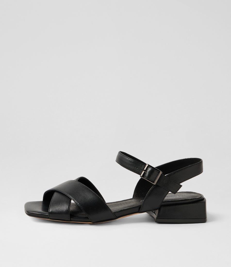 Paavani Black Leather Sandals