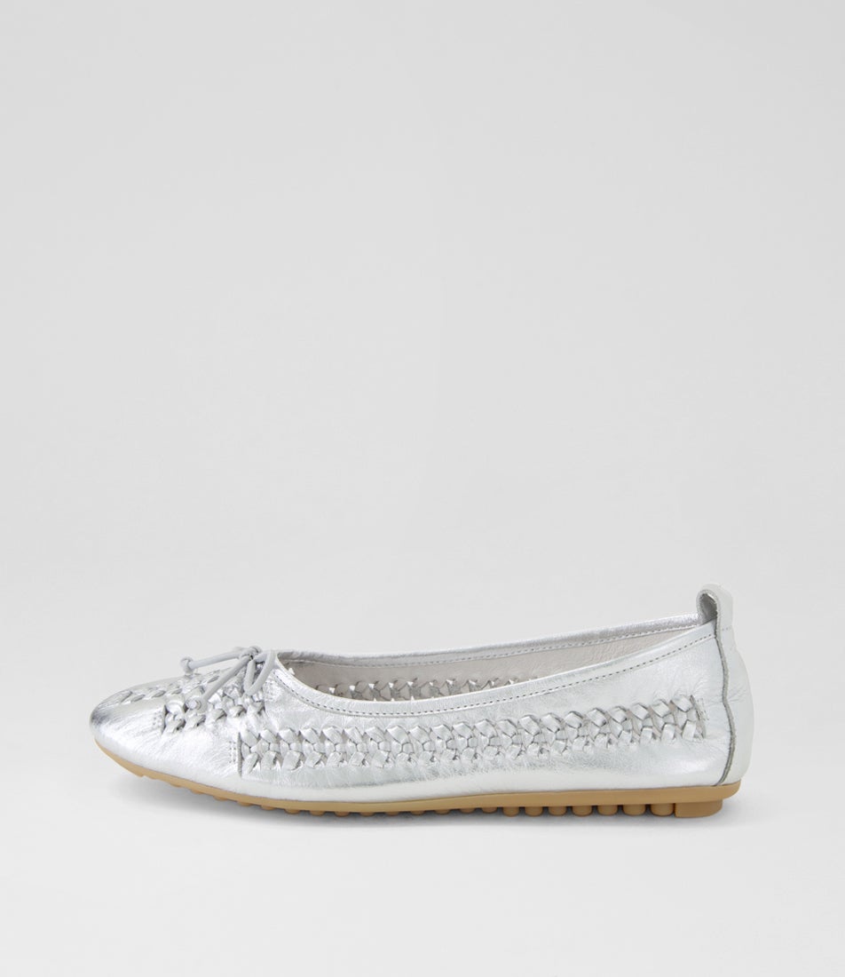 Vertye Silver Leather Ballet Flats Vertye Silver Leather Ballet Flats