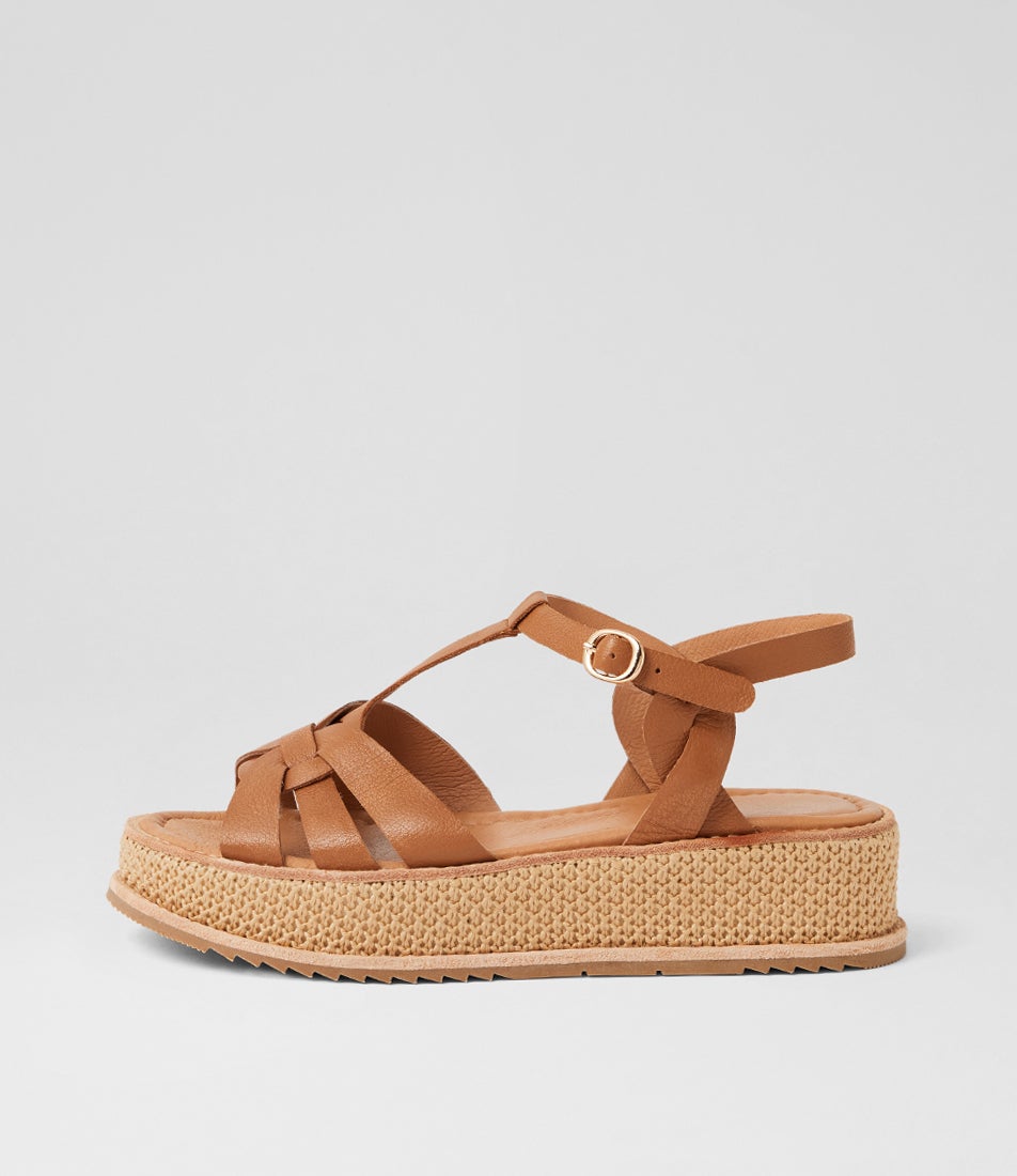 Vernir Dark Tan Camel Leather Sandals