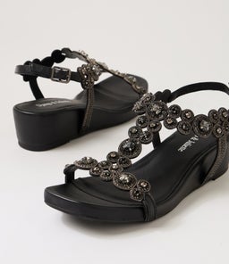 WASHTA DJ BLACK MULTI LEATHER JEWELS