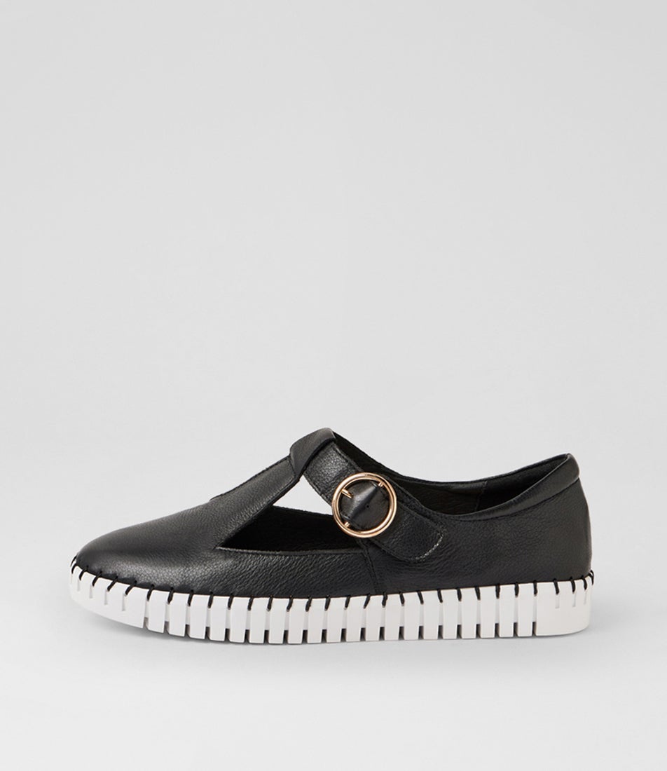 Helge Black White Leather Flat Shoes Helge Black White Leather Flat Shoes