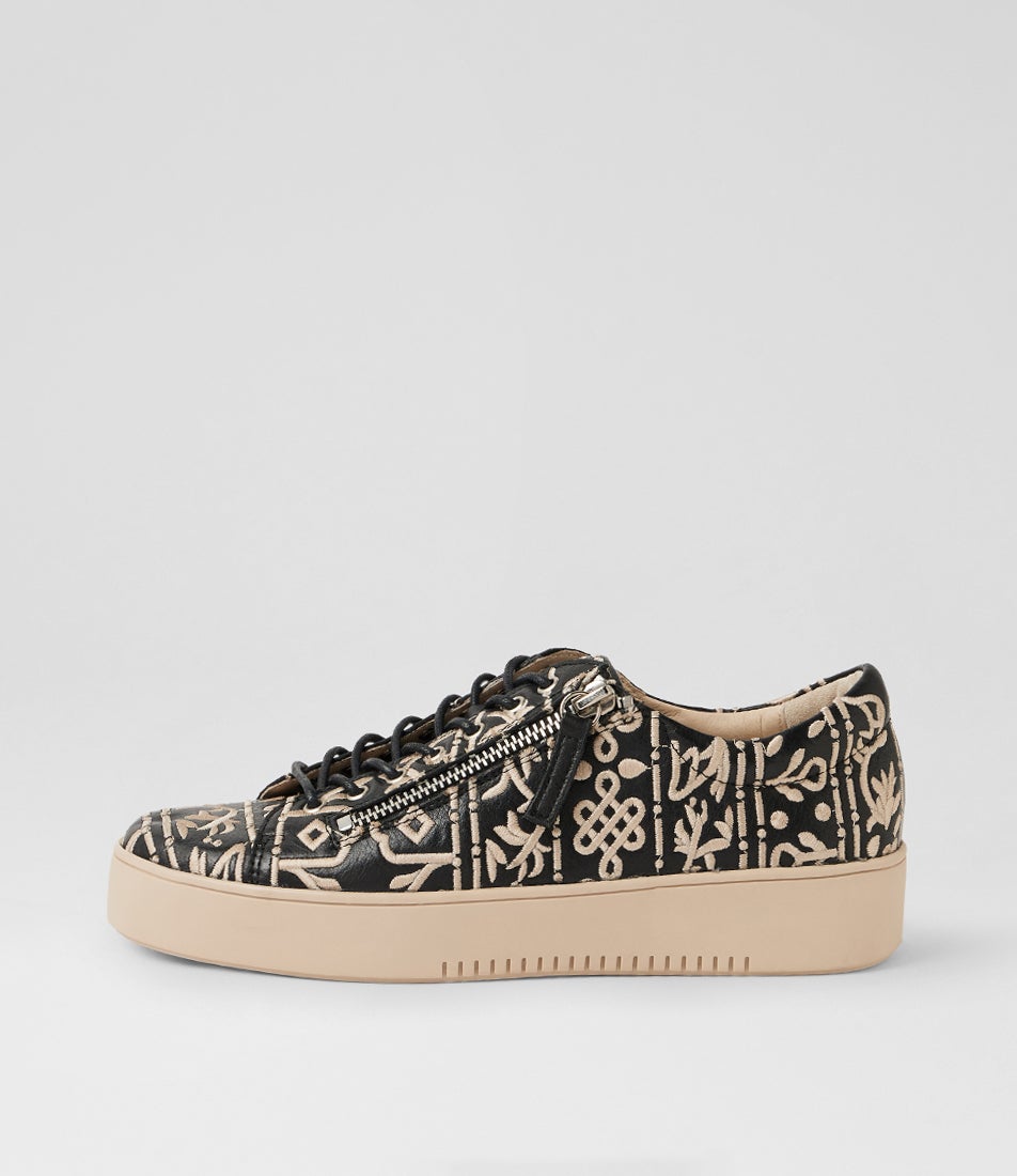 Lishpa Black Vanilla Leather Sneakers