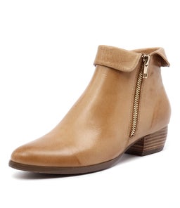 TWINZIP TAN LEATHER