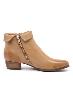 TWINZIP TAN LEATHER