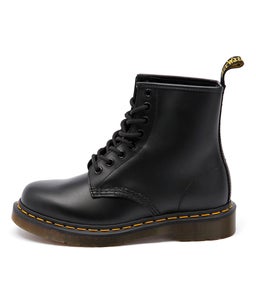 1460 8 EYE BOOT BLACK SMOOTH LEATHER