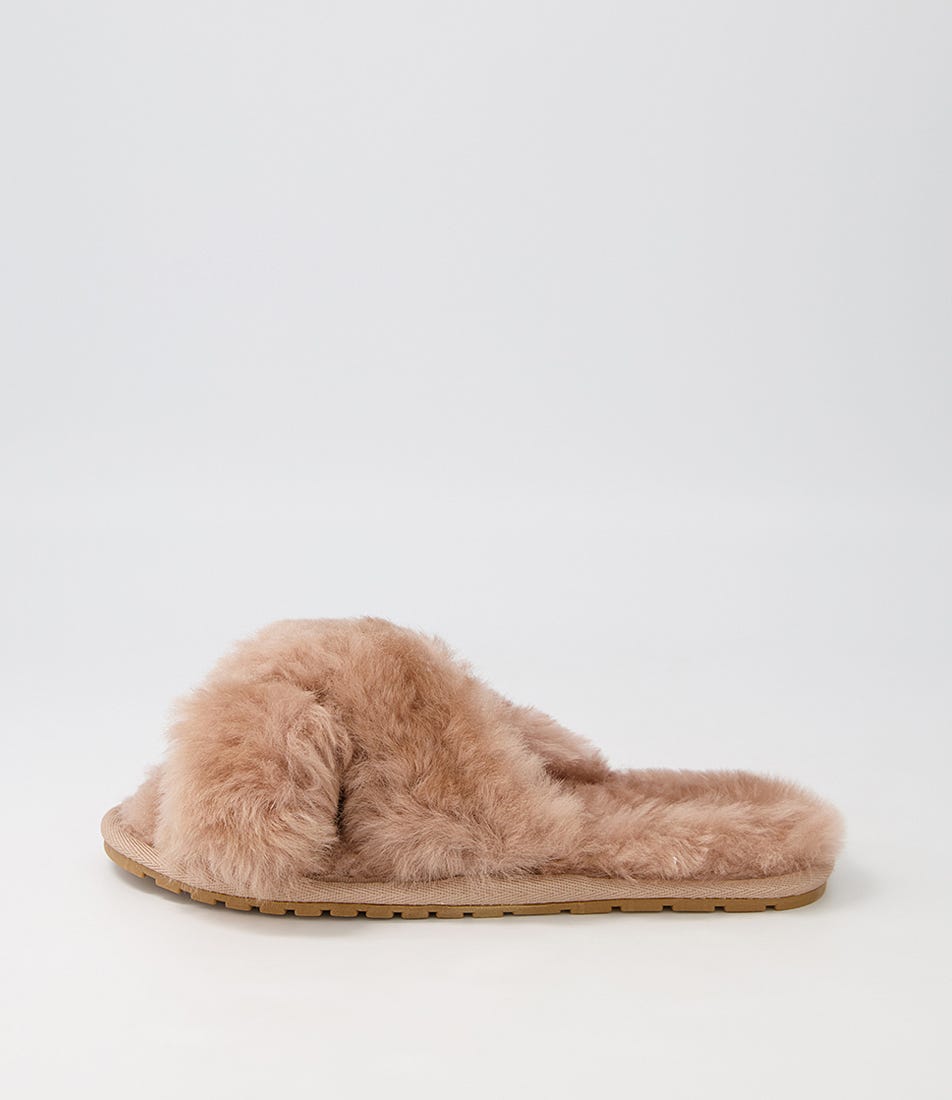 Mayberry Camel Sheepskin Slippers Mayberry Camel Sheepskin Slippers