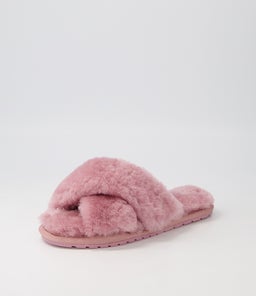 W11573 MAYBERRY EM BLUSH SHEEPSKIN
