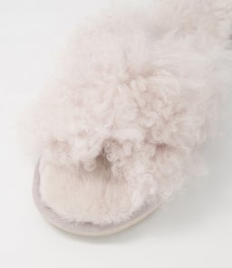 W12766 MAYBERRY CURLY EM ASH SHEEPSKIN