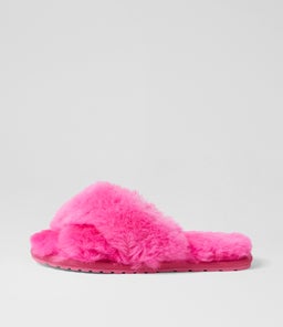 W12900 BARBIE MAYBERRY EM BARBIE PINK SHEEPSKIN