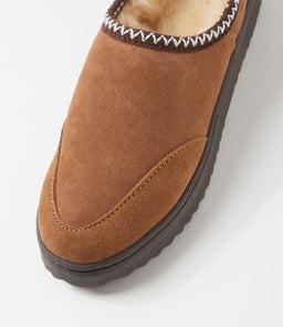 PLATINUM OUTBACK SCUFF EM CHESTNUT SUEDE