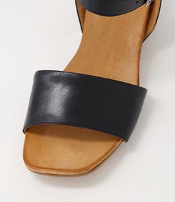 SARIAH EO BLACK LEATHER