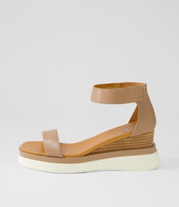 SASKINA EO TAUPE LEATHER