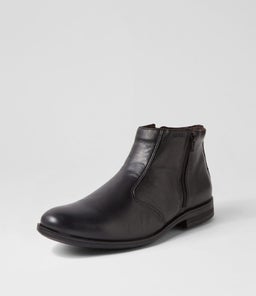 MARCH FC BLACK LEATHER