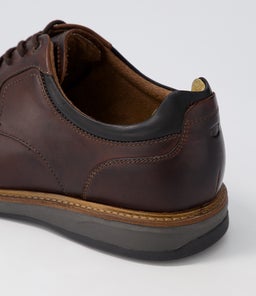 SCARSDALE PLAIN FL BROWN CRAZYHORSE LEATHER