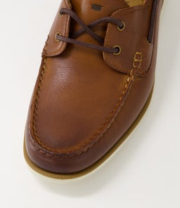 ATLANTIC 2 EYE FL COGNAC LEATHER