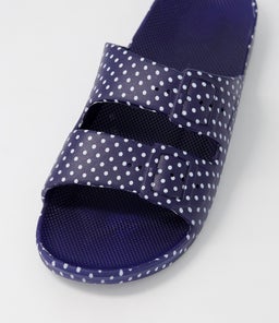 SLIDES W FM DOTS WHITE NAVY SMOOTH