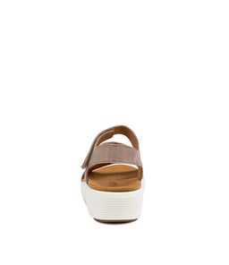 BRIELLE GA MUSCHEL METALLIC LEATHER