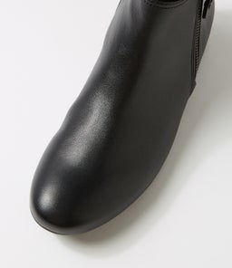 LACEY GA SCHWARZ SUEDE LEATHER