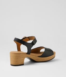 SOLCHE GA SCHWARZ LEATHER