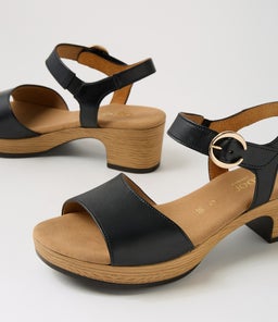 SOLCHE GA SCHWARZ LEATHER