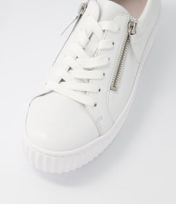 CARMELIA GA WEISS LEATHER