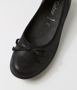 NYLAH GA SCHWARTZ LEATHER