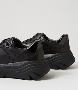 D DIAMANTA A GE BLACK LEATHER
