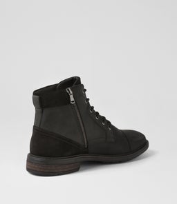 U VIGGIANO A GE BLACK WAXY LEATHER