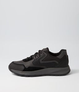 U TERRESTRE A GE BLACK SMOOTH SUEDE