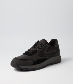 U TERRESTRE A GE BLACK SMOOTH SUEDE