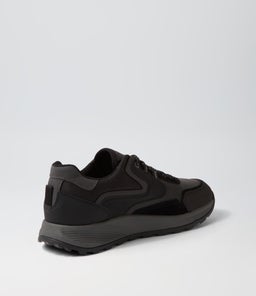 U TERRESTRE A GE BLACK SMOOTH SUEDE
