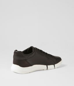 U ADACTER A GE BLACK TUMBLE LEATHER