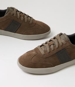 U RIETI A GE DOVE GREY MUD SUEDE