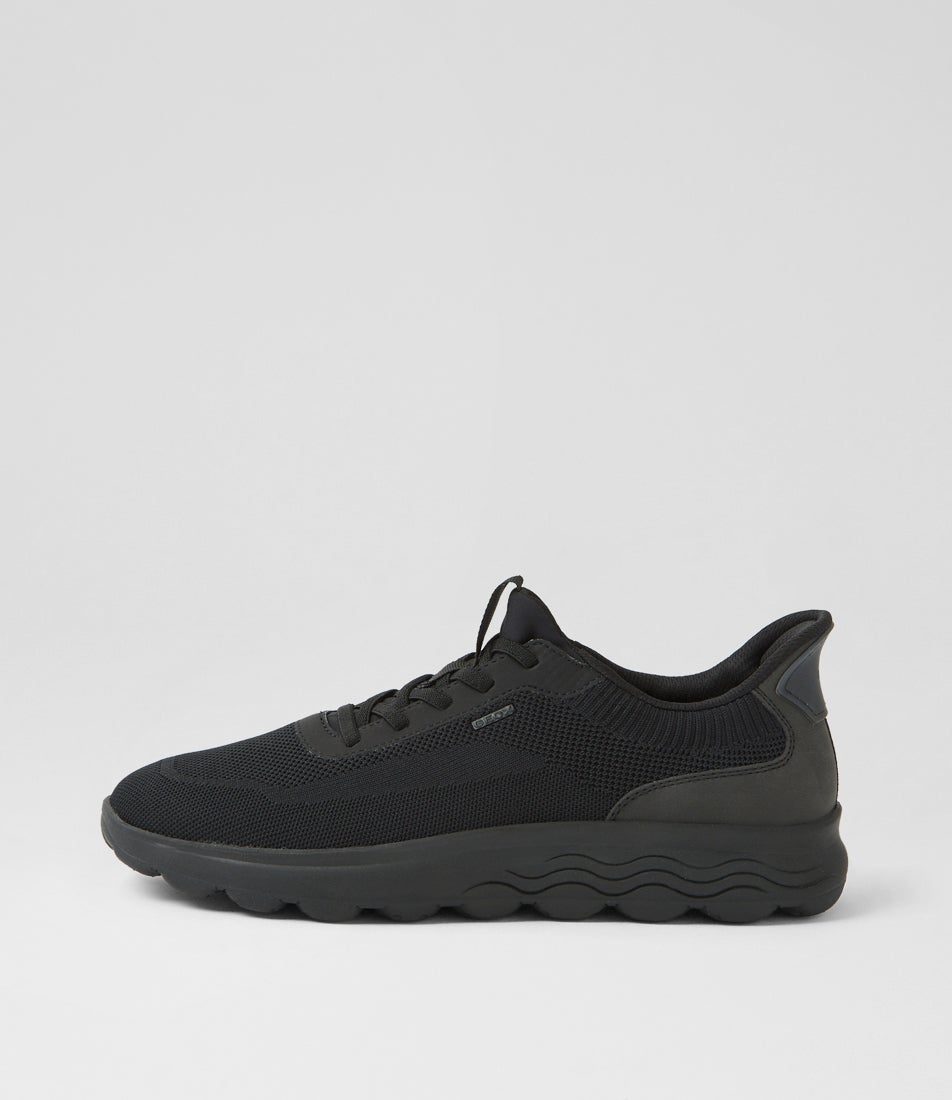 U Spherica Plus A Black Knit Sneakers