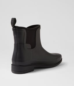 STORMI HP BLACK RUBBER