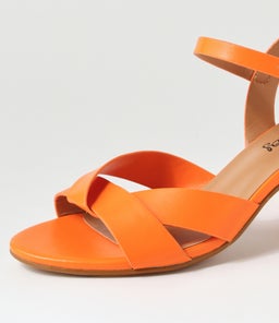 KORA IL ORANGE SMOOTH