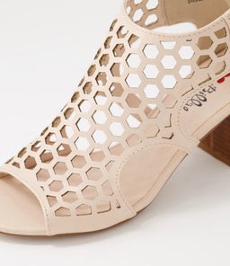 BETTEE IL NUDE SMOOTH