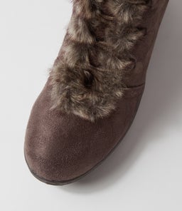 TOMMILEE IL GREY MICROSUEDE