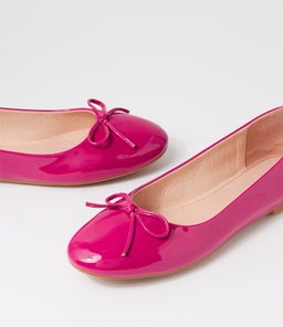 KLARA IL MAGENTA PATENT PU