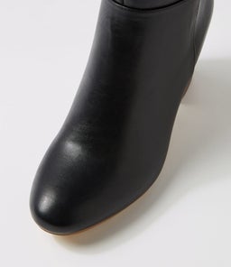 MALANDA W IL BLACK SMOOTH