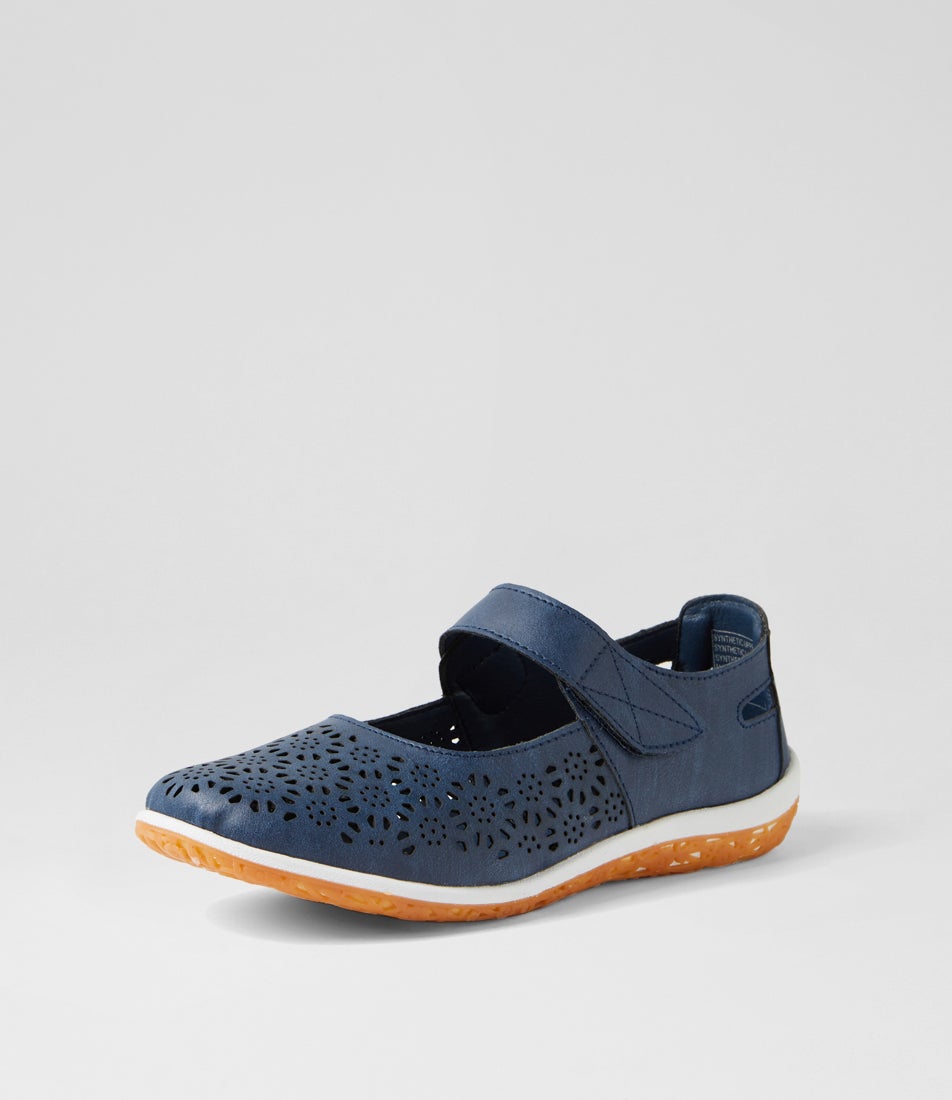 Silviee-Il-Navy-Smooth