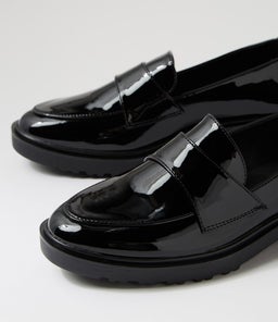 CLIFFA IL BLACK PATENT PU