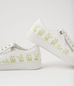 LAVISH IL WHITE FLORAL SMOOTH