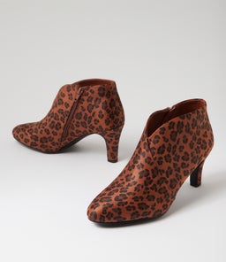 ISHEE W IL LEOPARD MICROSUEDE