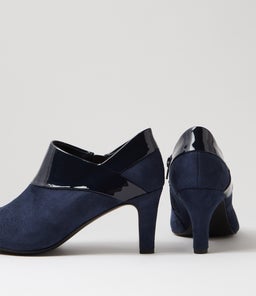 ILONDA W IL NAVY NAVY MICROSUEDE PATENT PU