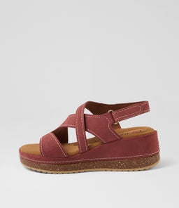 KOOSHIE IL CHERRY NUBUCK PU