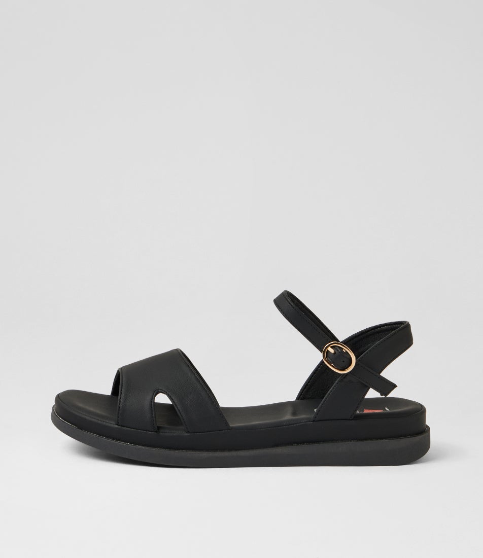 Harrash Black Sandals