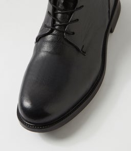 QUOTA JM BLACK LEATHER